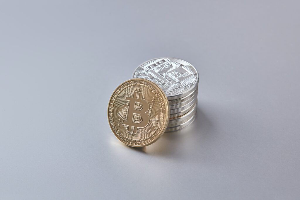 cryptocurrency and how it works :  An image of Bitcoin